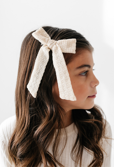 Cream Woven Crochet Bow Clip