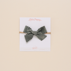 Pine Scallop Grove Headband Bow