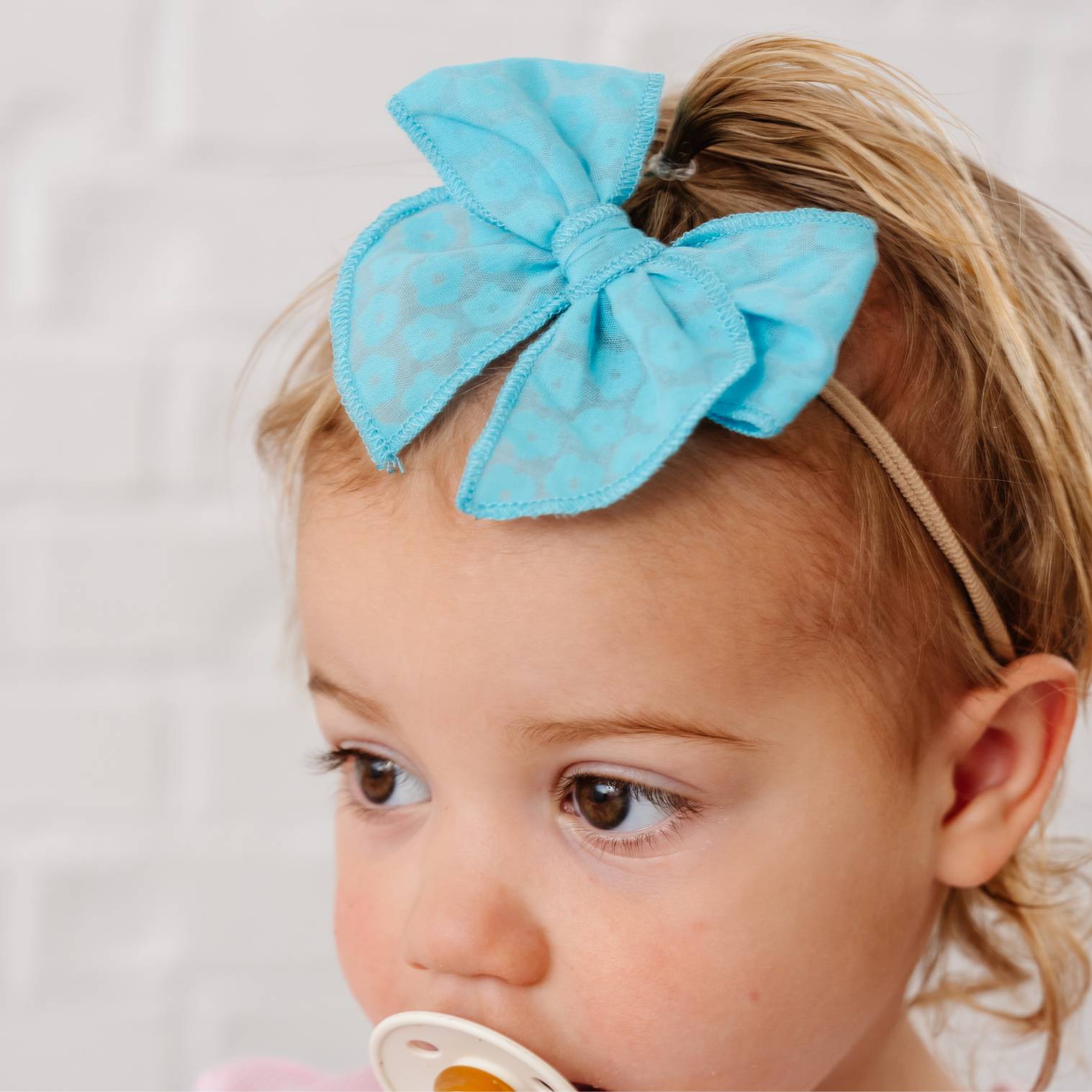 Laguna Ditsy Daisy Headband Bow