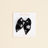 Lilac Drawn Daisy Bow Clip