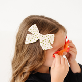 Green Textured Dot Bow Clip