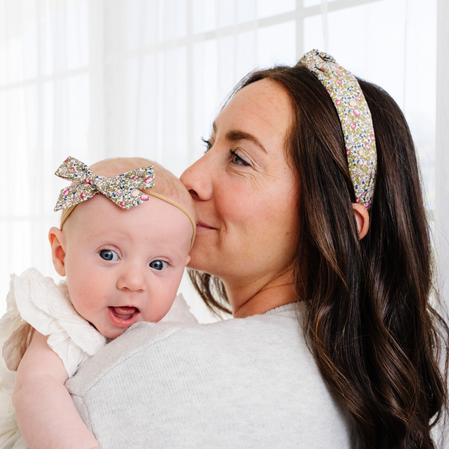 Dahlia Floral Knot Headband